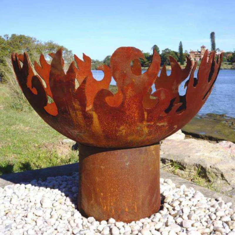 The Flame Dancer Fire Pit in rust - 80cm Diameter x 40cm Deep