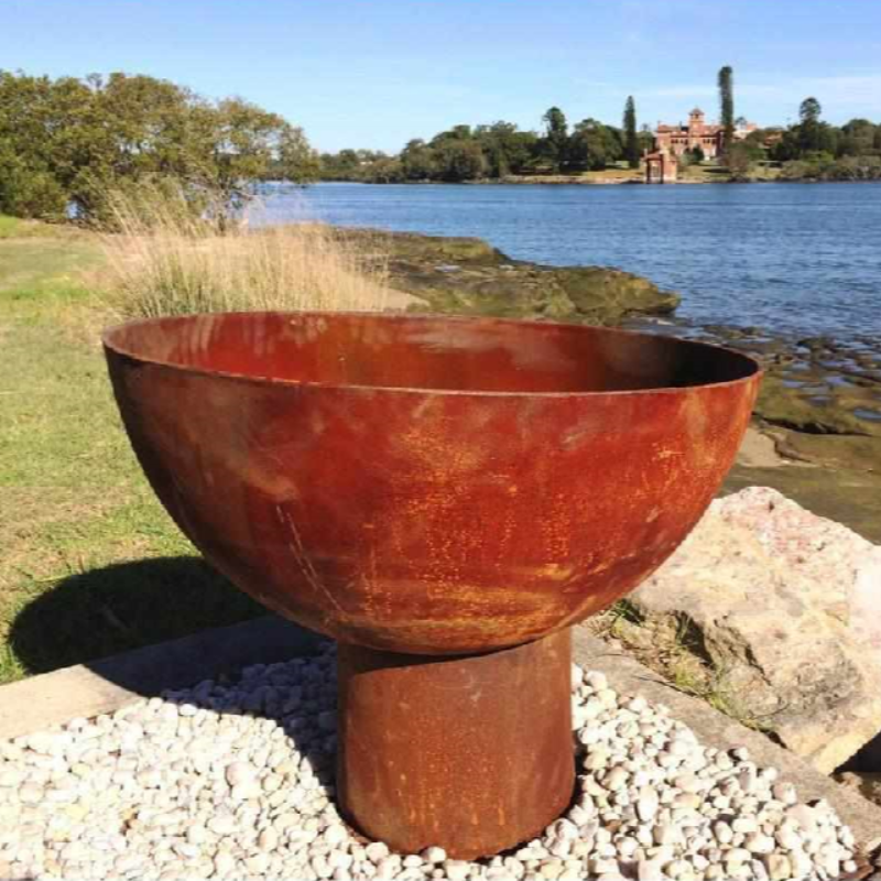 The Goblet Fire Pit - 80cm Diameter x 40cm Deep in rust